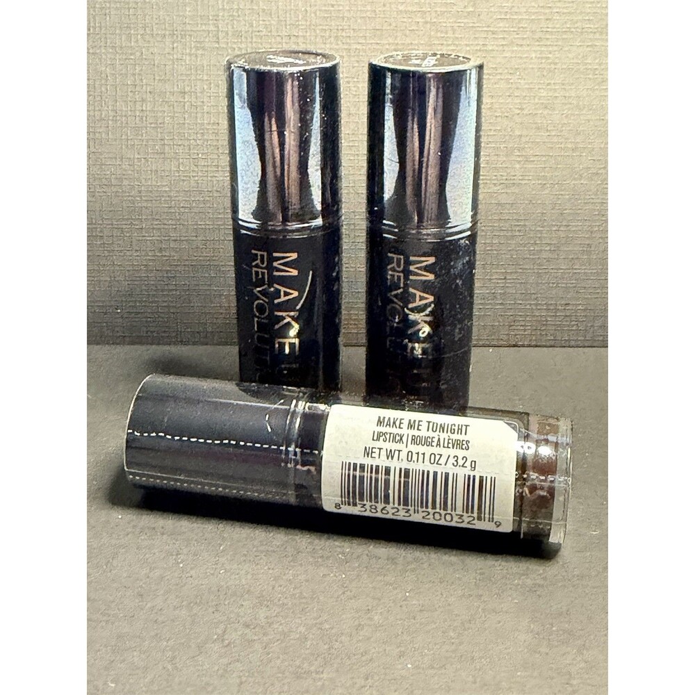 3‑Pack Revolution Amazing Lipstick – Make Me Tonight